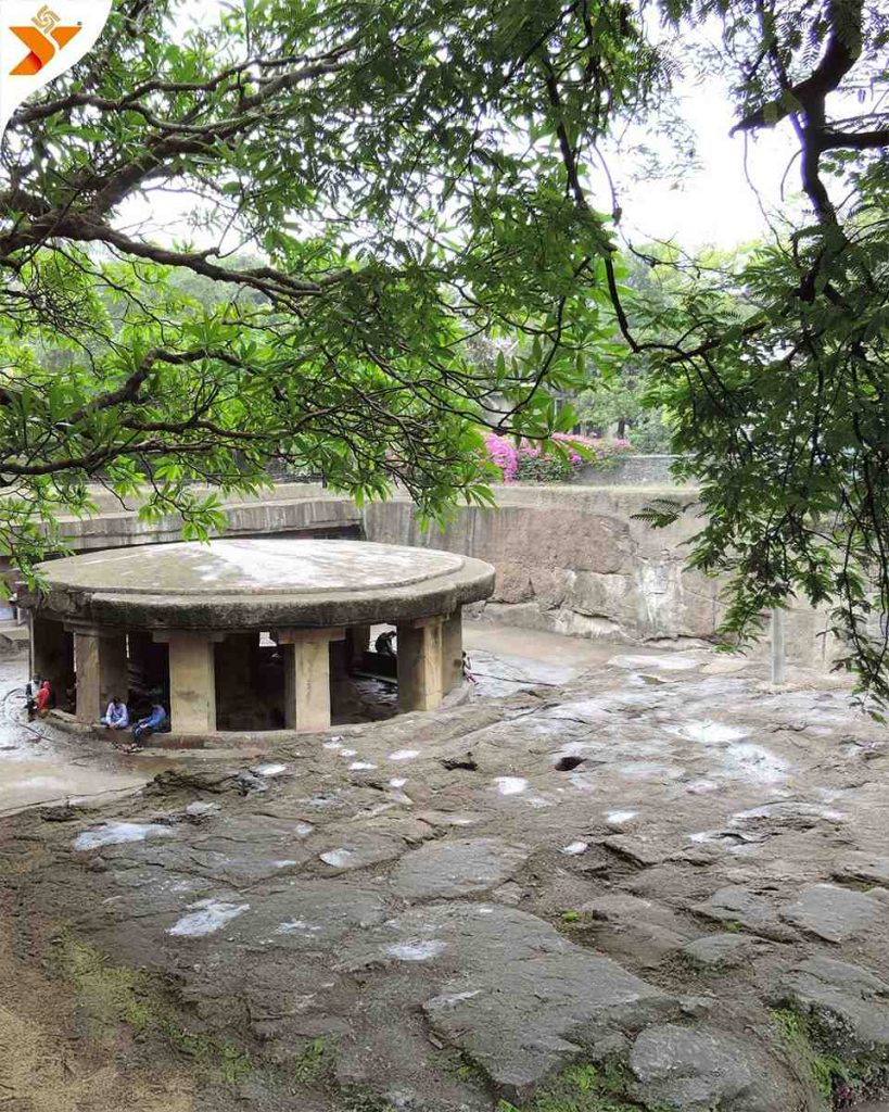 Pataleshwar Cave Temple