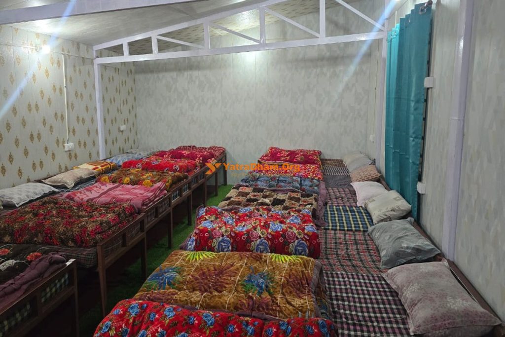 Kedarnath Dormitory Room